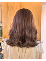 ロマリア(Lomalia) 乾かすだけでキマる髪/馴染むハイトーンピンクベージュ