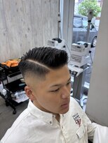 ヘアー モード 辰(HAIR MODE)&nbsp;【スキンフェード七三スタイル】