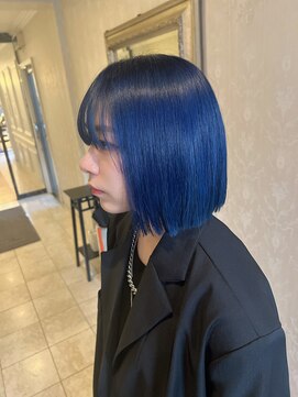 ヘアスタジオ アルス 御池店(hair Studio A.R.S) ネイビーブルー・ミニボブ