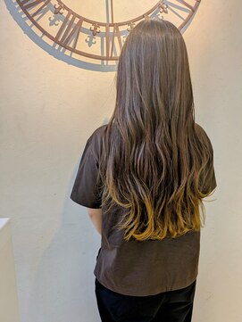 ラファンス イマザト(LaFENCE IMAZATO) 裾カラー×Yellow