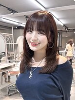 コハク(kohak)&nbsp;薄め前髪顔まわりレイヤーカットシースルー前髪ハッシュカット