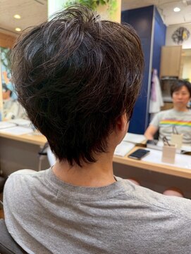 ニーナ 三軒茶屋(nina) 残りパーマを活かしたメンズショートスタイル