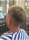 ハイトーンベリーショート
