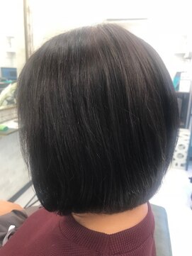 オリーブ(Olive) ツヤ・ボブ