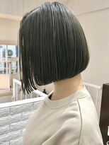 エフ ヘアーアンドリラクゼーション(F. hair & relaxation)&nbsp;【F.】グレイアッシュ×前下がりボブ