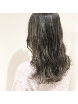 ピーディーヴィセオ 新さっぽろ店(PD VISEO) ナチュラルハイライトカラー