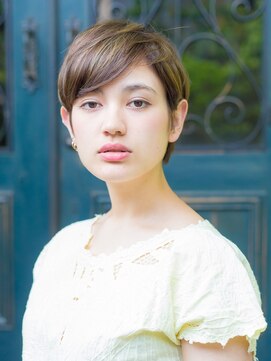 リアアンク(Ria Ankh) 【Ria Ankh 石川台】美シルエット大人マニッシュショート