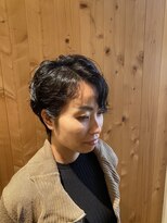 リルシェアサロン(RiRe share salon)&nbsp;耳かけショートパーマスタイル