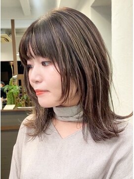 ノラ ウメダ(NORA UMEDA) 【NORA UMEDA 高木】ハイライトカラー&ウルフカットレイヤー