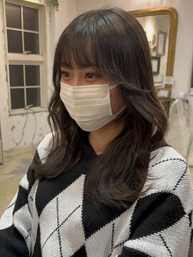 サンバイセライロ 千葉(SAN. by celilo) 韓国レイヤー顔周りカットエギョモリ【佐藤詩門】