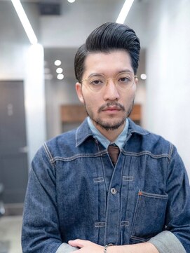 イオ 本厚木(io) 七三刈り上げアッシュブラックビジネスメンズカット