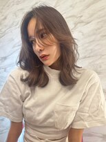 簡単スタイリングヘアセンターパートゆるふわロングハイレイヤー