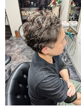 ロメオ(Romeo) ツーブロックビジネスパーマ