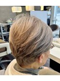 ヘアマニキュアで白髪ぼかし