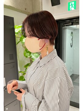 ヨーク(YOKE) ハンサムショート大人グレージュ暗髪ショートボブ20代30代40代