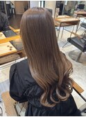透明感ベージュ