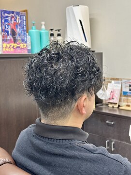 ブリリアント ヘアー ダイヤ(Brilliant Hair Dia) メンズパーマツイストスタイル