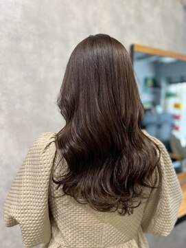 クラン 岡本(Chlan) 赤みさよなら！　夏のトレンドオリーブブラウン