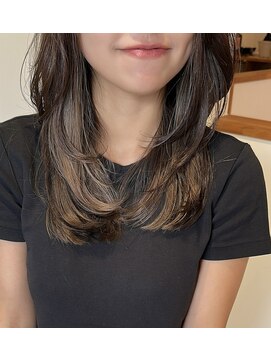 スリー(THREE) マロンベージュ/マロンブラウン