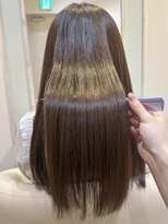 アンド ラ ブランシュ(&.La Blanche)&nbsp;暗めカラー/ミディアムヘア/デザインカラー/縮毛矯正