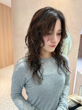 【晴音】ロングウルフ/チョコレートブラウン/ロング/20代