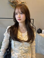 ニール(niil) 《 sakura 》レイヤーカット×オリーブベージュ
