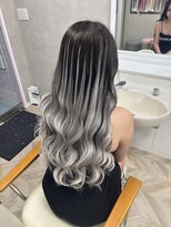 ショウルームウメダ(SHOW ROOM UMEDA) バレイヤージュ