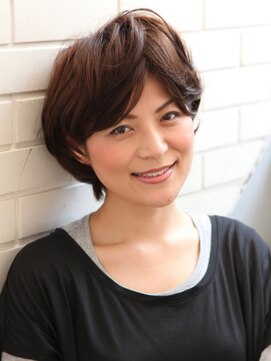 美容室クローバー 新小岩店(clover) トップにボリュームを出した美シルエット大人ボブ【新小岩】