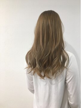 ルヴェール(Le Vert) ハイトーンミルクティーベージュ