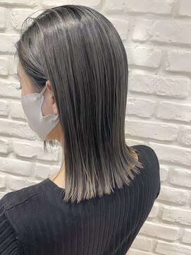 アリエッタ アザブ(ARIETTA AZABU) 【オオタキマサシ】外国人風　バレイヤージュカラー　グレージュ