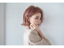 【ぺたんコを解消したいボリュームUPしたい】［吉祥寺/白髪ぼかし/ハイライト/脱白髪染め/酸性ストレート］
