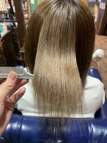 アルコイリスバイドールヘアー(ARCOIRIS by Dollhair) ショートマッシュ暖色系カラーぱっつんボブミニボブ髪質改善大阪