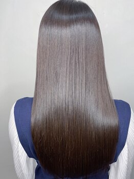 モルニ(MORNI)の写真/〈梅田〉希少価値髪質改善〈オベリクス〉：髪の毛の表面を変えるのではなく、土台を変える最新技術♪