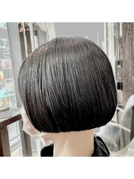 トレボー 聖蹟桜ヶ丘店 ミニボブ