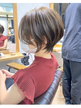 バンプ ギンザ(BUMP GINZA) 30代/40代/50代・絶壁解消・小顔前下がりショートボブ【中村】