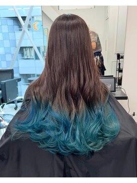 アライブ キチジョウジ(ALIVE Kichijoji) 【ALIVE吉祥寺】ブルーグラデーションカラー