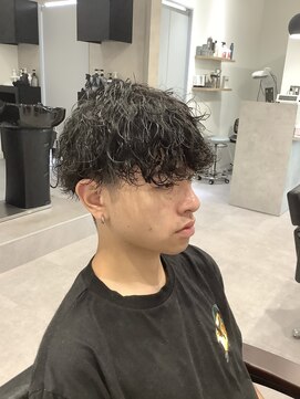 ステアーズ(Stairs) 波巻きパーマ