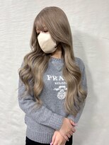 テイス 新宿(TACE)&nbsp;オリーブベージュ[ネビージュ/黒髪/小顔/新宿]