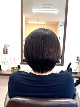 バンビ 本渡店(Bambi) ショートボブ