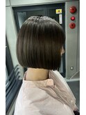札幌ボブ　オリーブベージュ髪質改善ぱつっとボブ