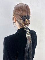 アイティー バイ アルバム 中野店(IT by ALBUM)&nbsp;韓国ヘアグレージュおくれ毛オリーブベージュ_ba548813