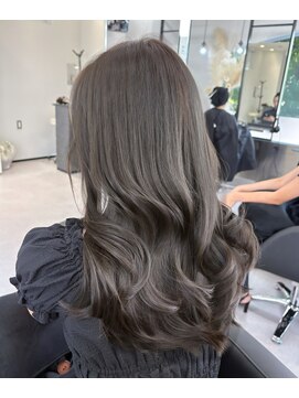 アルドーレフィエロ シンサイバシ(Ardore fiero shinsaibashi) ブリーチなしダブルカラーで作るアッシュグレージュ♪