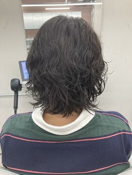 アルテペロ(arte pelo) ミディアムレイヤー/ボブウルフ/スパイラルパーマ