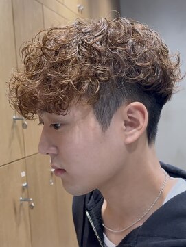 フィフス 神南(fifth) 渋谷メンズパーマスペインカールツイストスパイラルパーマ強め