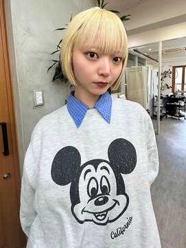 リアン(Lien) ハイブリーチ/ホワイトブロンド/ショートボブ