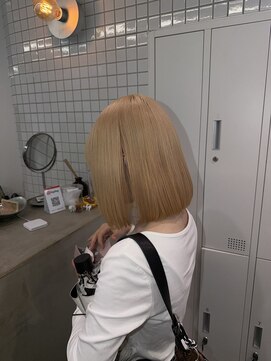 モニカ 原宿店(MONIQA) ブロンドベージュ