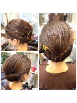 ヘアーサロン ポラリス(POLARIS) ロールシニヨン