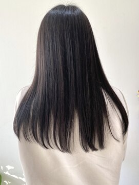 フォーク FOLK 【FOLK】サロンスタイル・ナチュラルロング♪