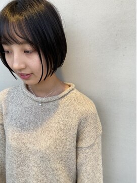 ワン(One) 艶ボブ