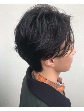 エミュー ラ ピエス(emu la piece) 好印象ニュアンスshort/センターパート/アッシュブラック